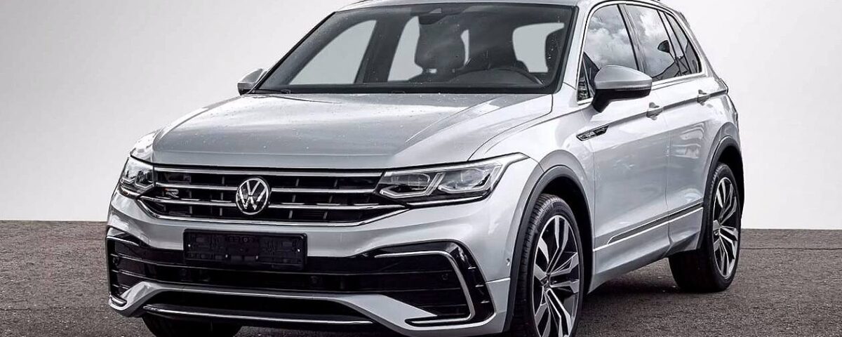 Volkswagen Tiguan R-Line 3.050.000₽